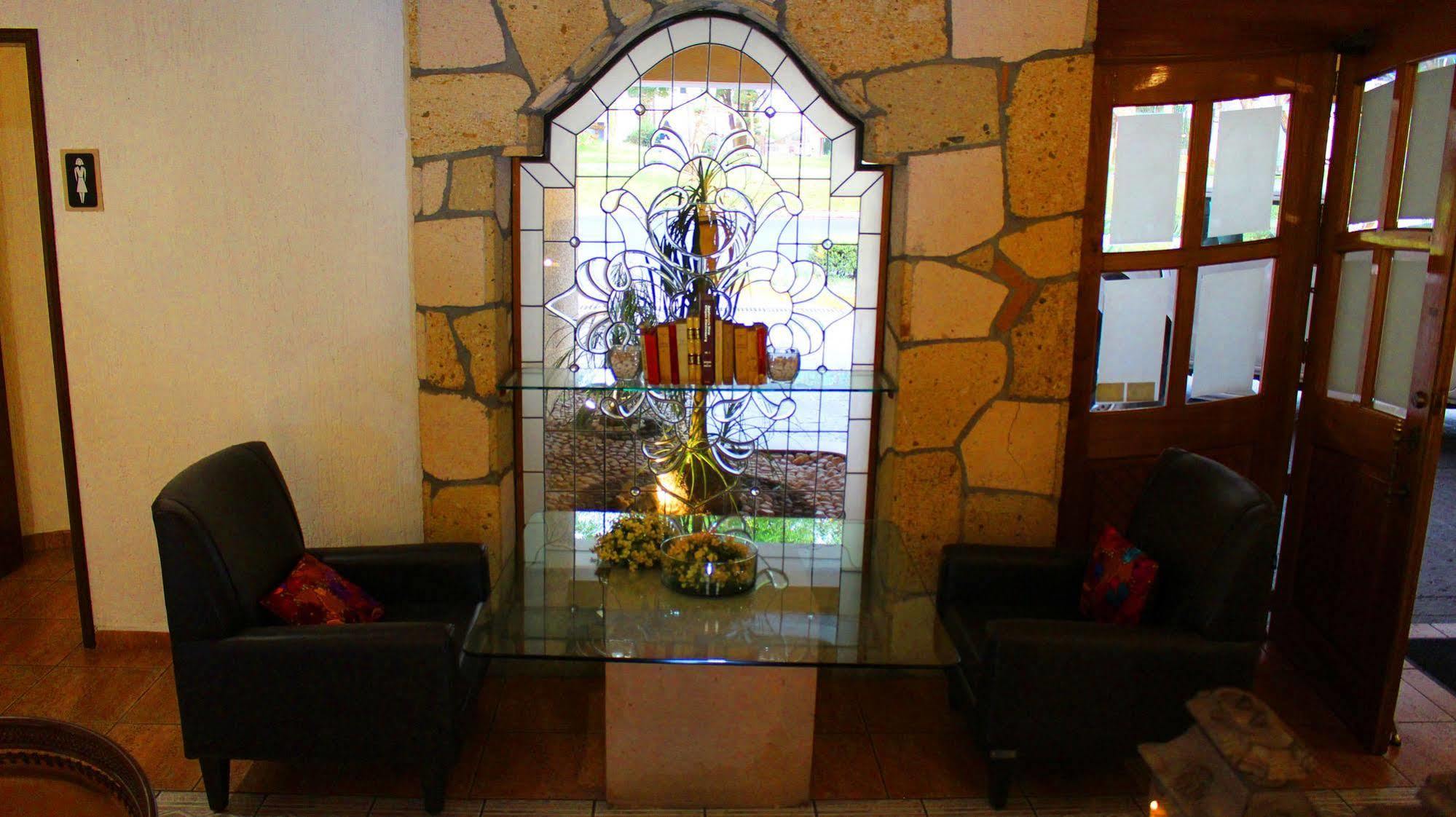 Meson Del Valle Zamora de Hidalgo Exterior foto