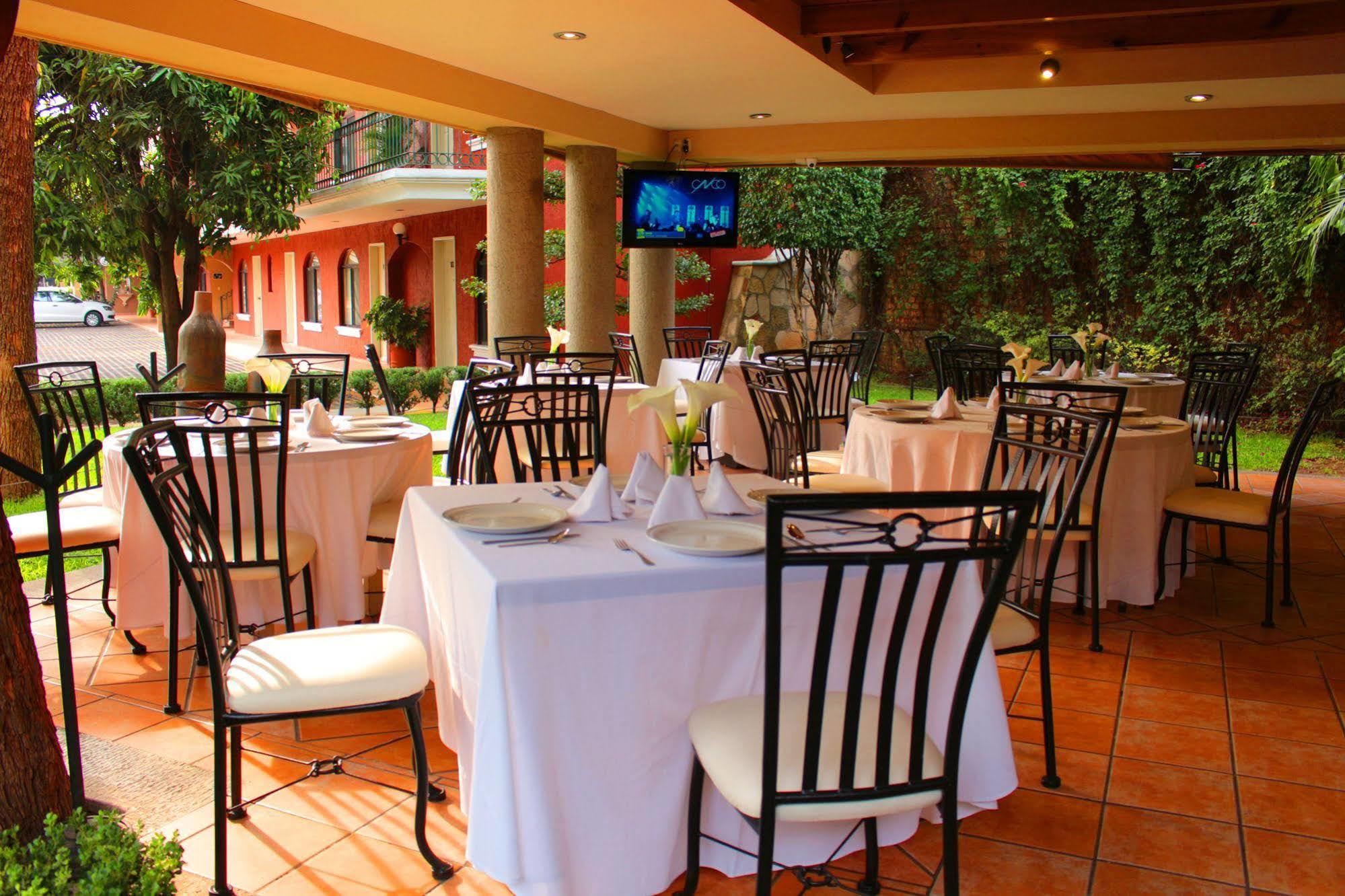 Meson Del Valle Zamora de Hidalgo Exterior foto